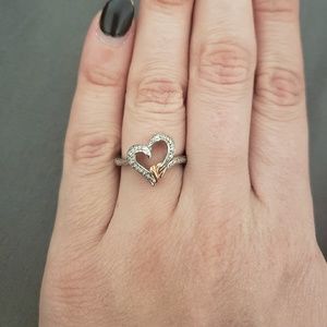 Sterling silver heart ring sz 6.5